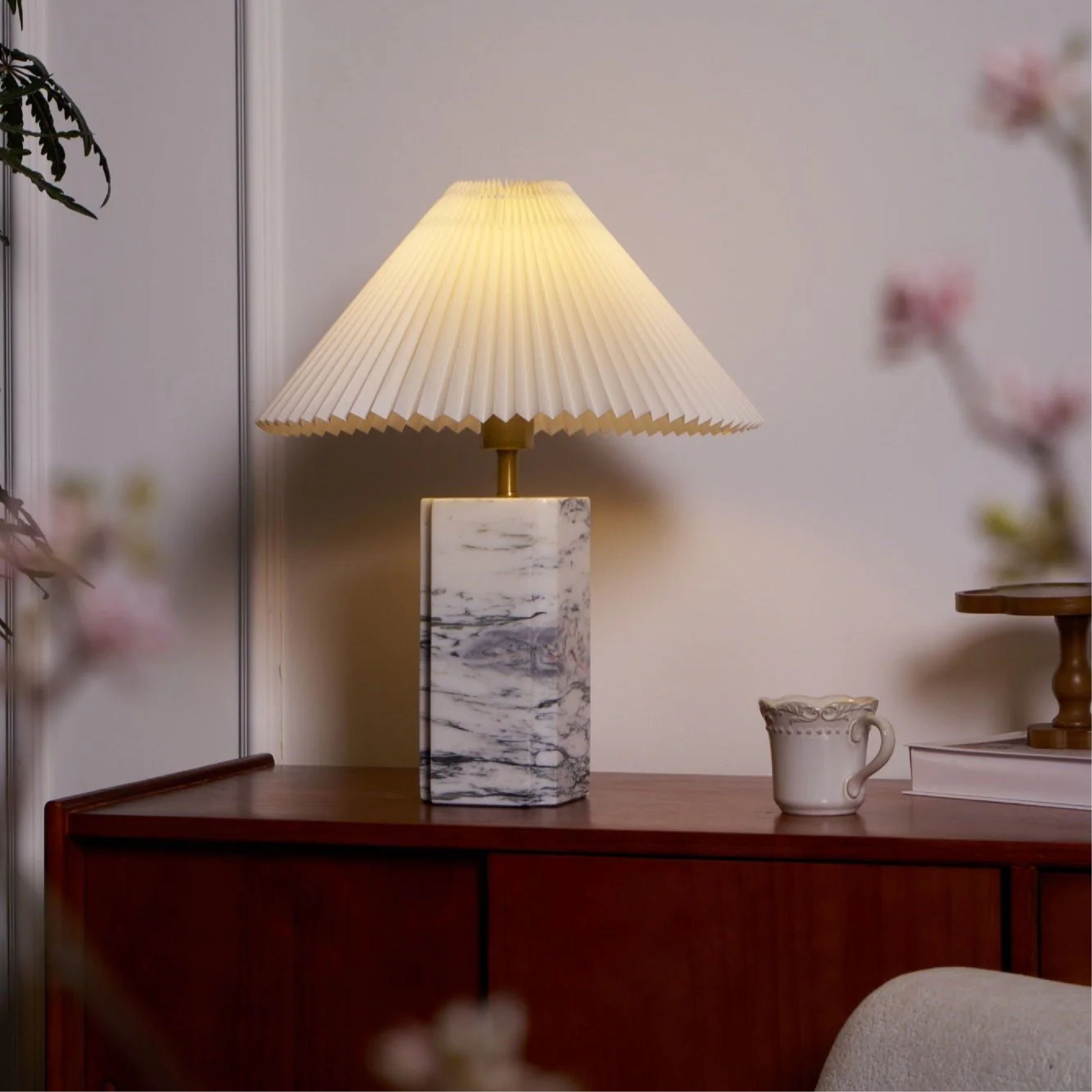 Luxury Marble Table Lamp – Modern Minimalist Home Lighting