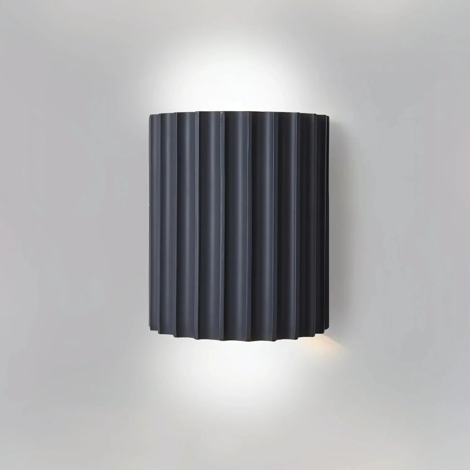 Minimalist Wall Lamp – Soft Ambient Light for Modern Homes