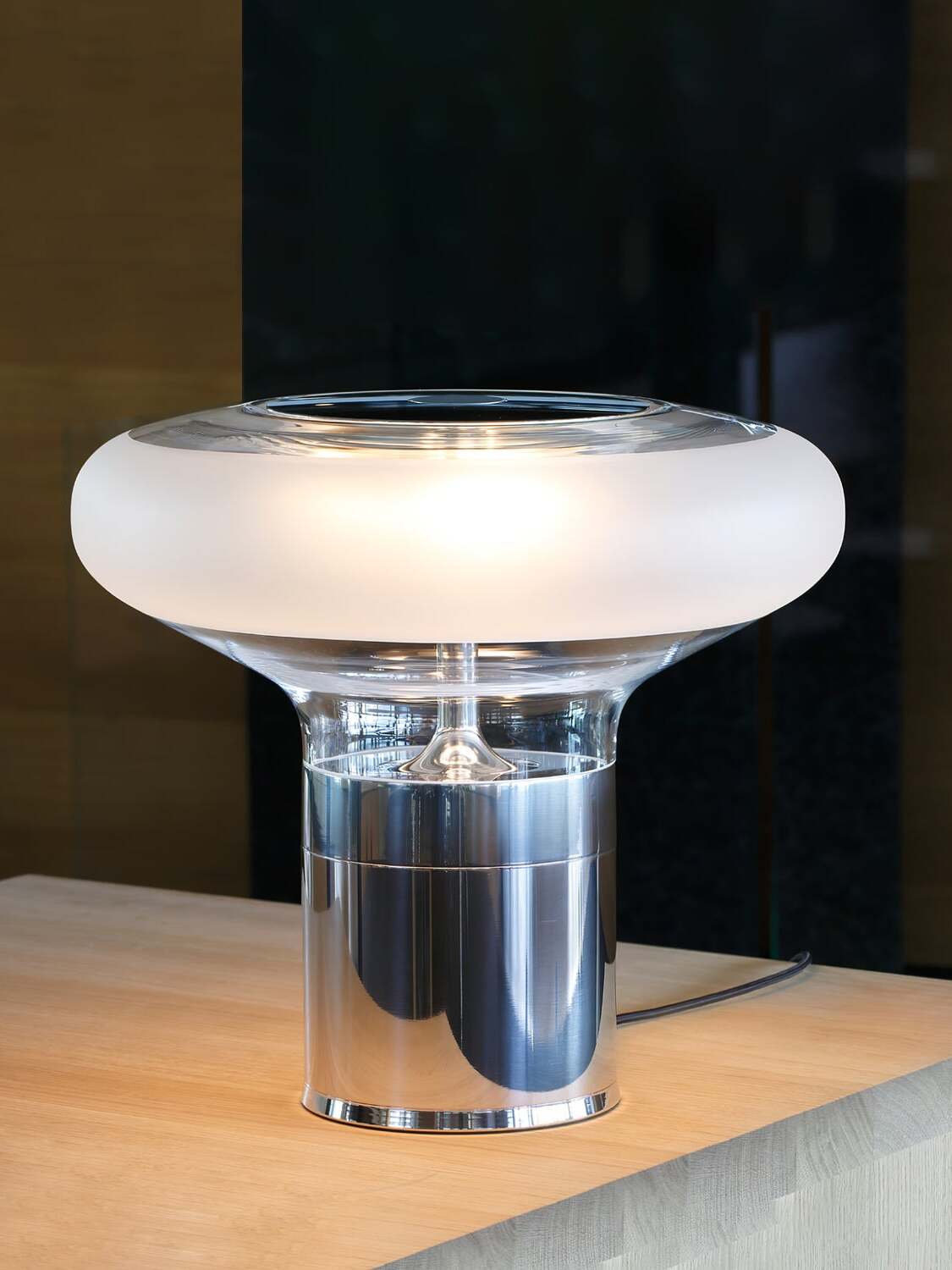 Modern Glass Table Lamp with Chrome Base – Designer Ambient Light