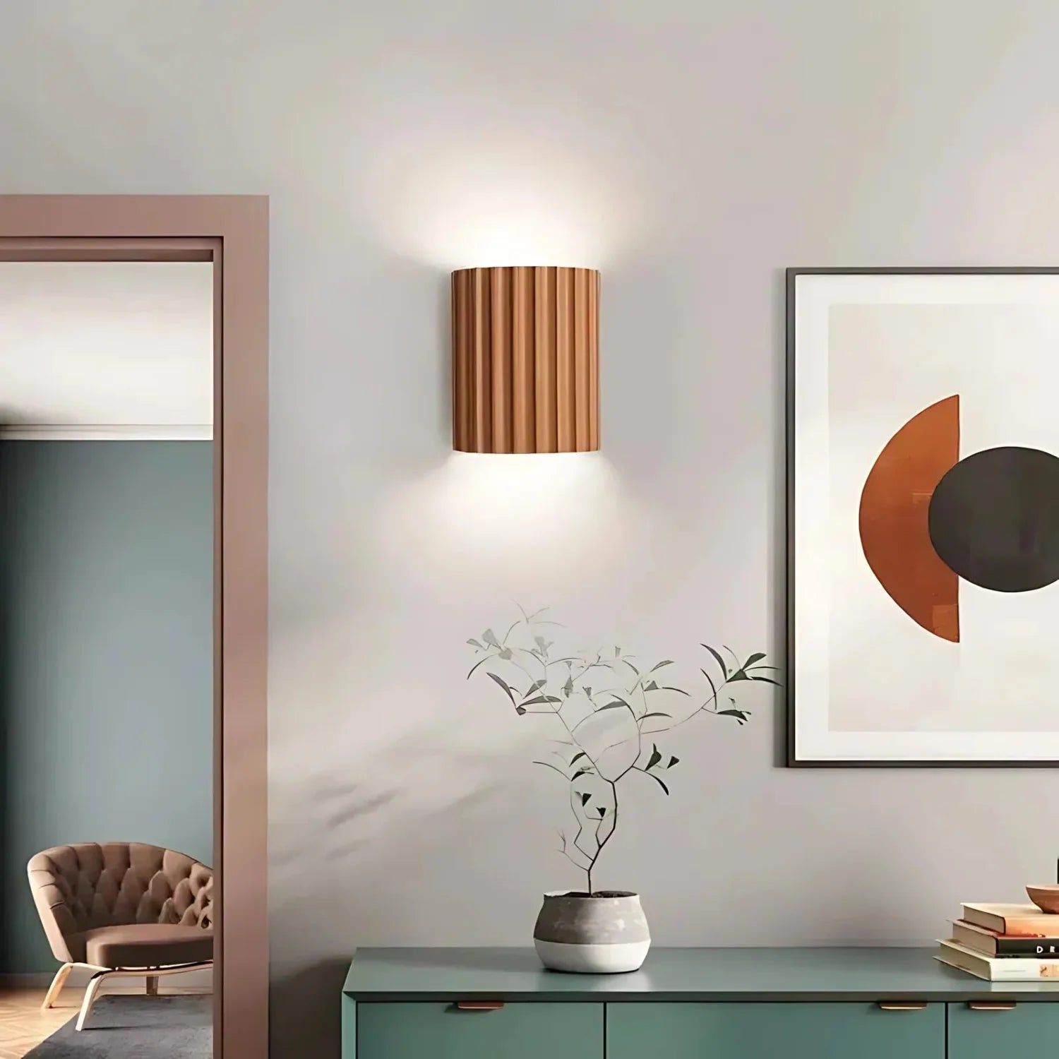 Minimalist Wall Lamp – Soft Ambient Light for Modern Homes