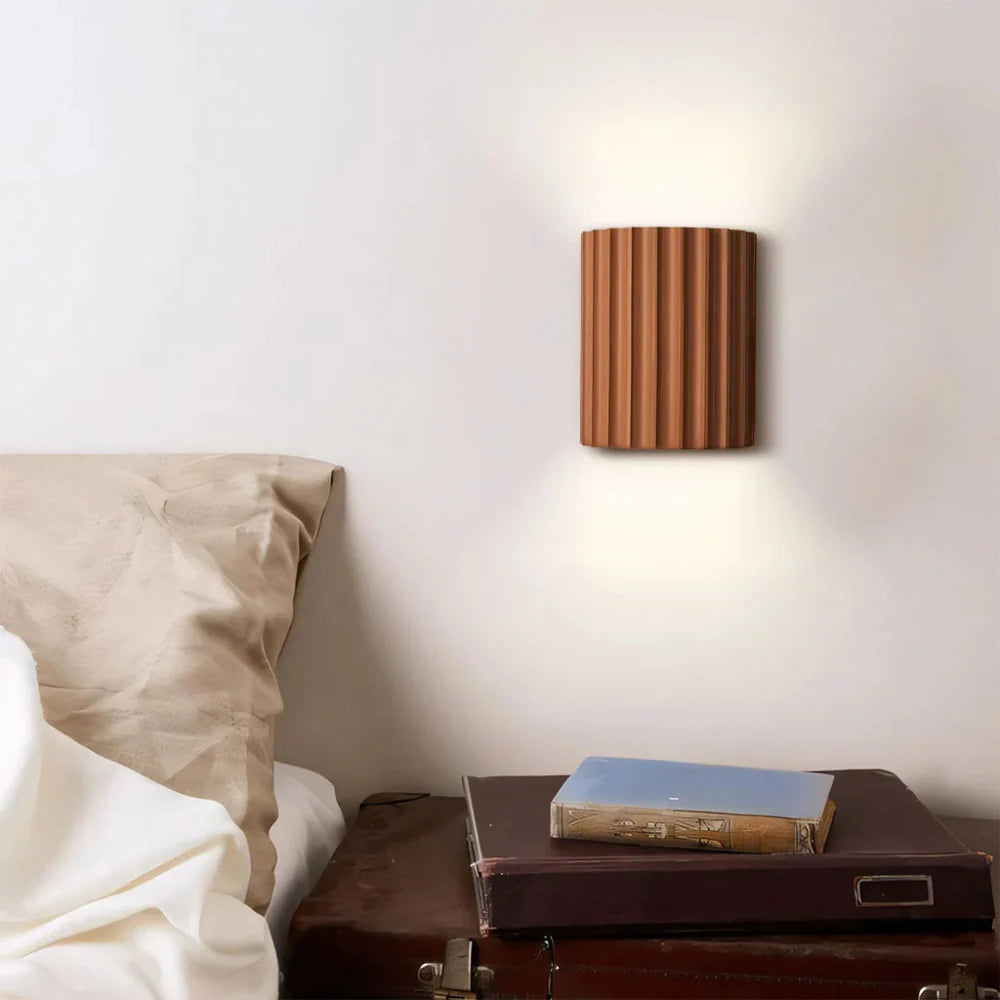 Minimalist Wall Lamp – Soft Ambient Light for Modern Homes