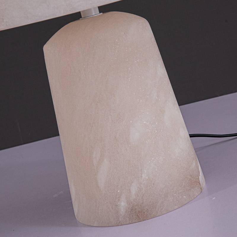 Alabaster Table Lamp – Modern Bedside Light for Elegant Interiors