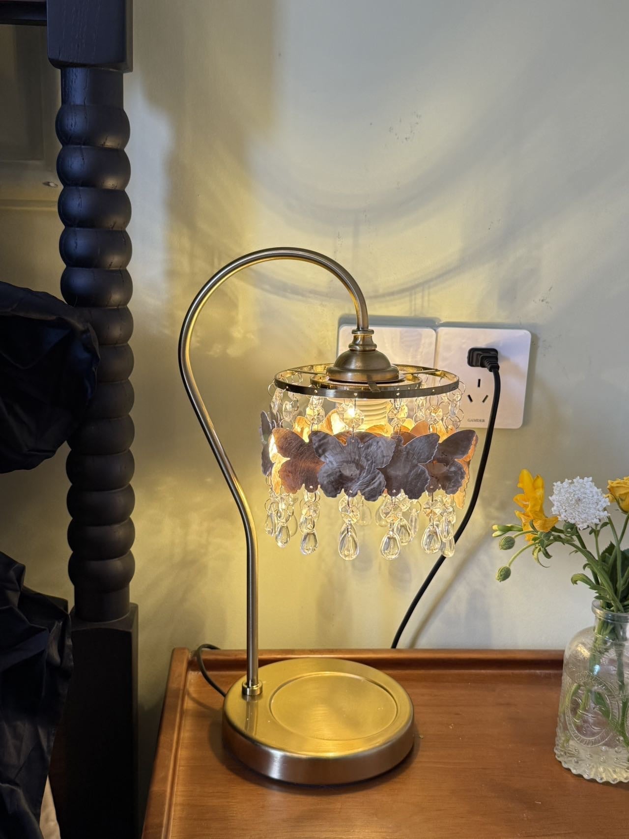Decorative Crystal Table Lamp – Statement Lighting with Butterfly Detail