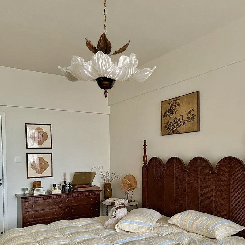 Modern Floral Pendant Light – Decorative Ceiling Fixture