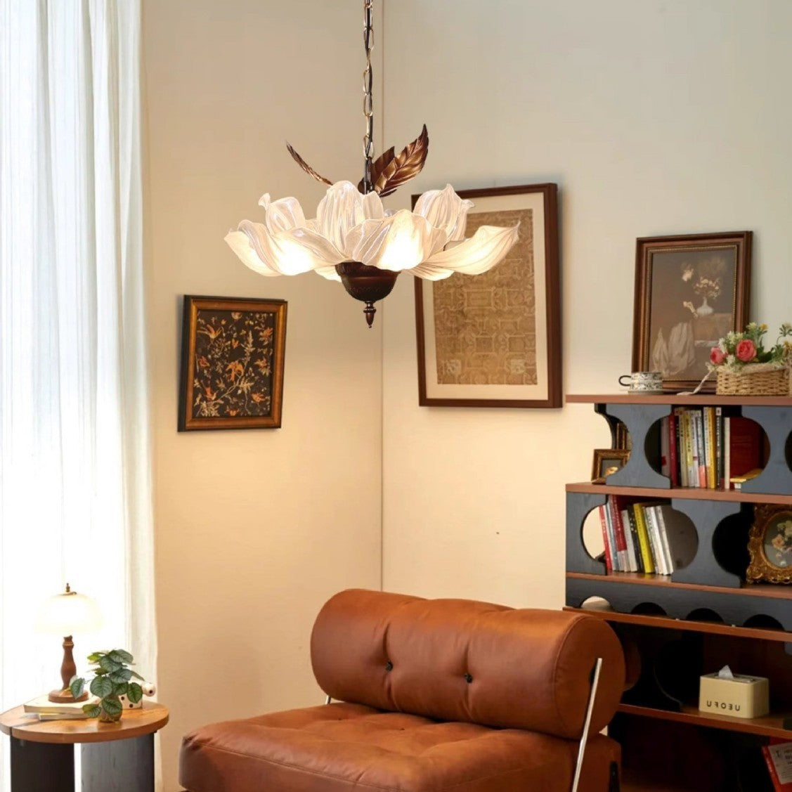 Modern Floral Pendant Light – Decorative Ceiling Fixture