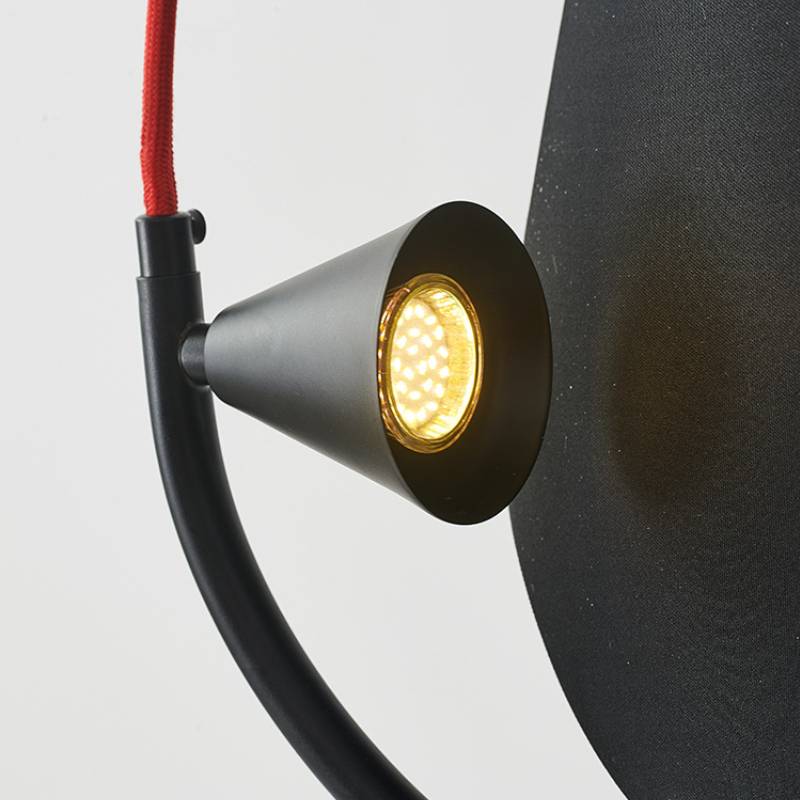 Modern Artistic Floor Lamp – Black Sculptural Standing Light
