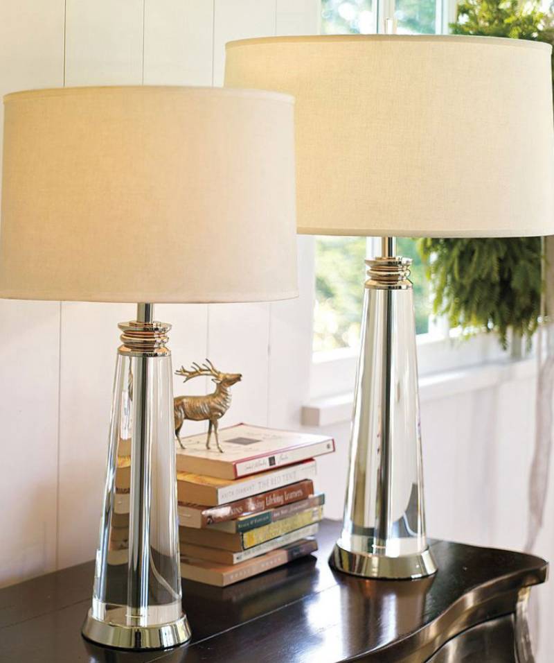 Modern Crystal Table Lamp – Elegant Lighting for Bedroom & Living Room