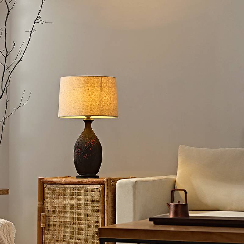 Ceramic Table Lamp with Linen Shade – Warm Ambient Lighting for Living Rooms