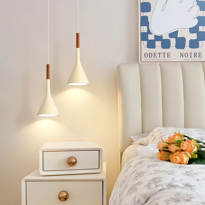 Minimalist Pendant Light – Retro Hanging Lamp for Modern Spaces