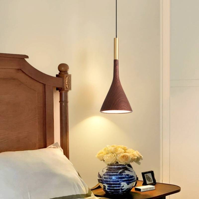 Minimalist Pendant Light – Retro Hanging Lamp for Modern Spaces