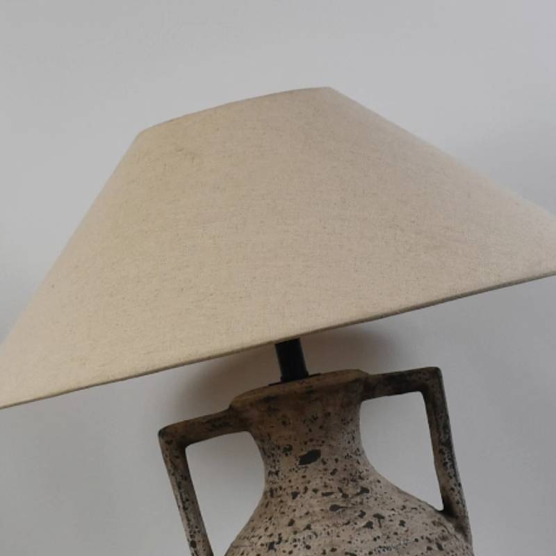 Textured Ceramic Table Lamp – Warm Ambient Lighting for Home Décor