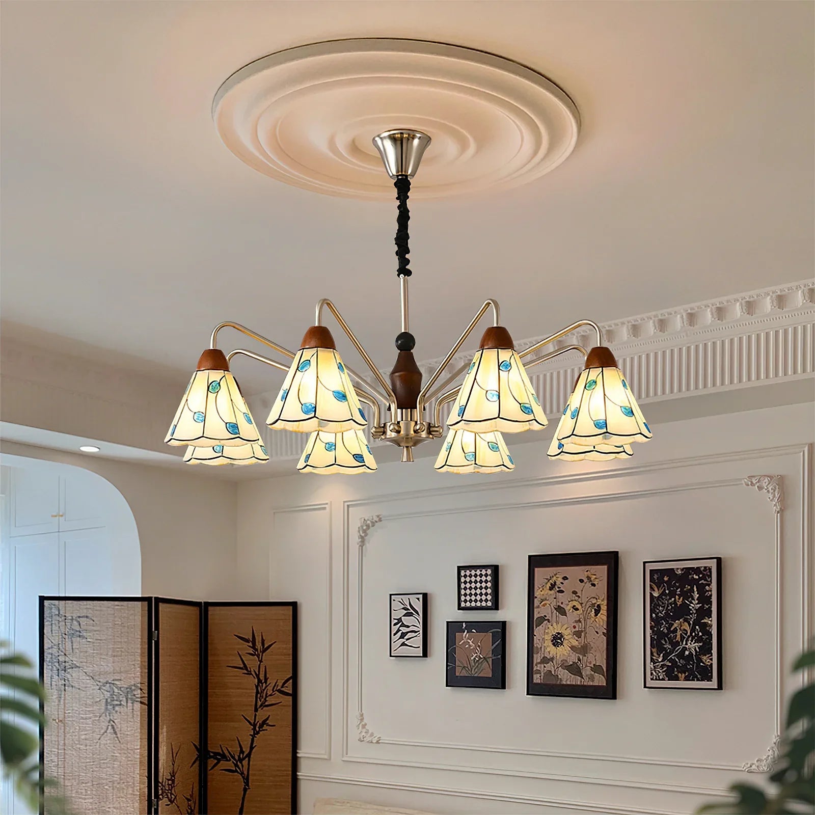 Classic Tiffany Chandelier – Vintage Floral Stained Glass Light