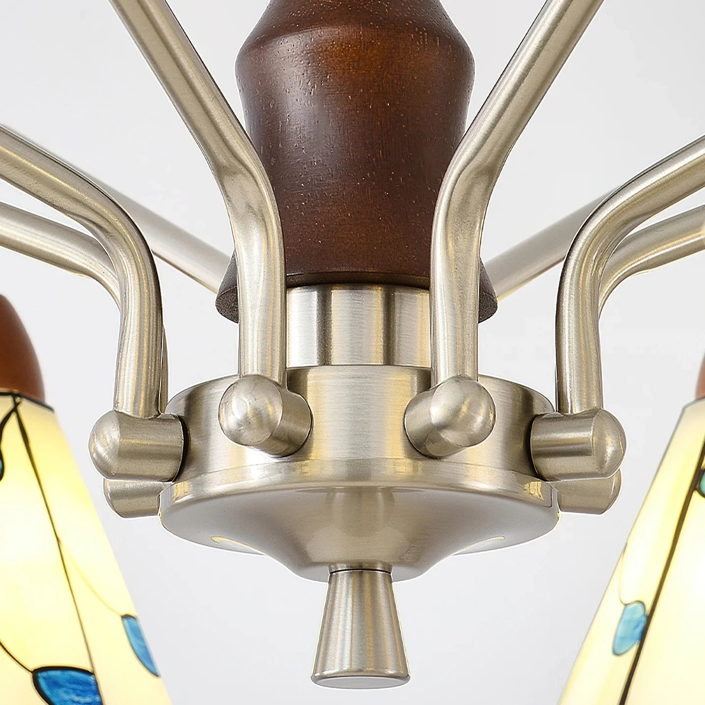 Classic Tiffany Chandelier – Vintage Floral Stained Glass Light