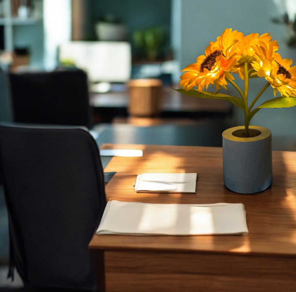 Sunflower Lamp | Cosy, Cordless Light for Any Room