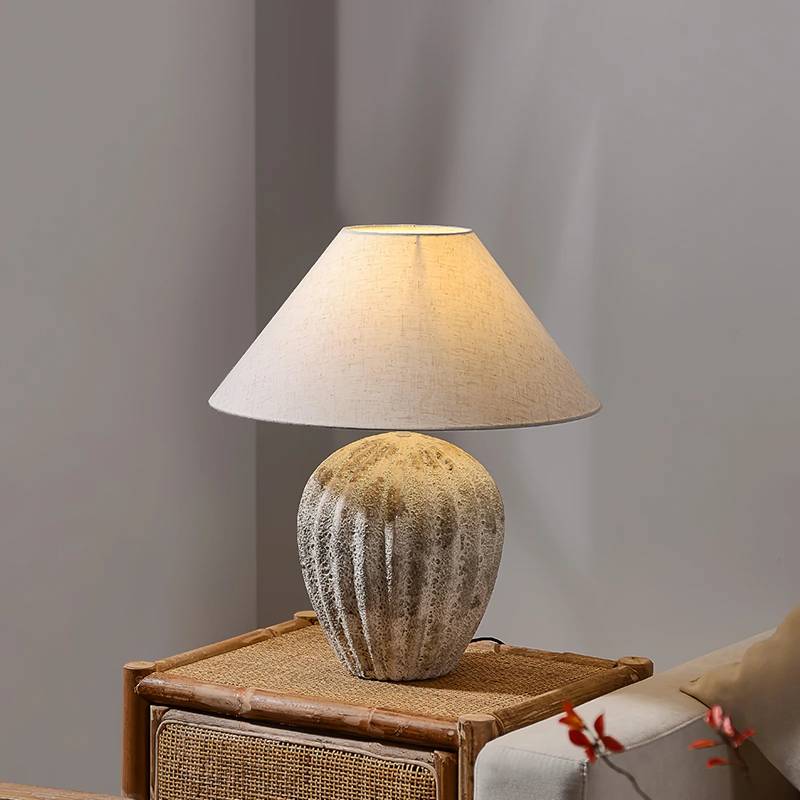 Rustic Ceramic Table Lamp with Linen Shade – Large Bedside Lighting
